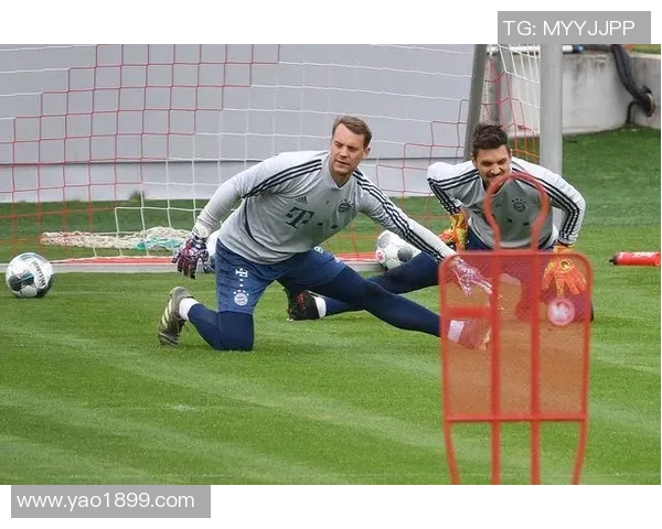 足球明星诺伊尔的艺术之旅:从绿茵场到画布的创作灵感与心路历程